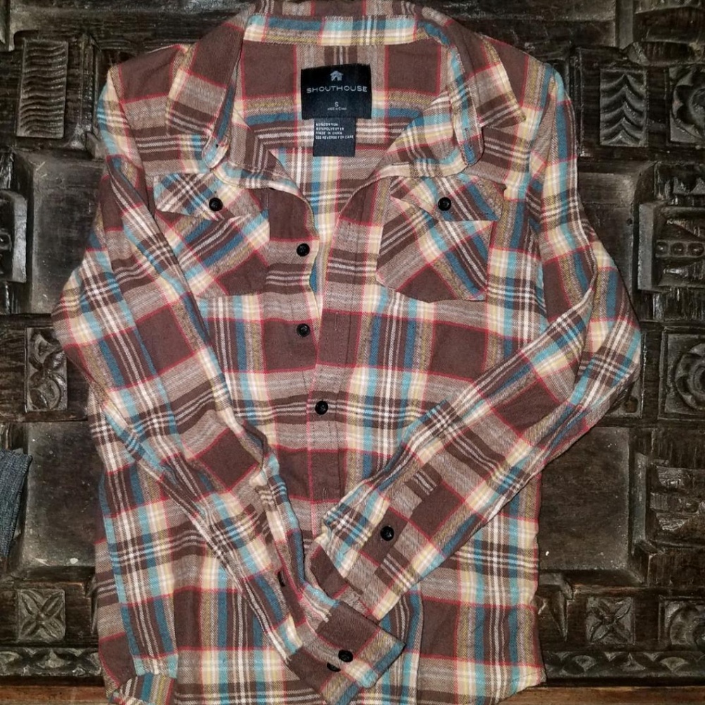 SHOUTHOUSE Boys Flannel Size Small NWOT !!